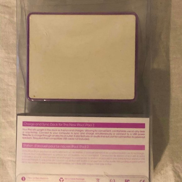 NIP Purple Charge & Sync Dock For The New iPad/ iPad 2 - Picture 3 of 6